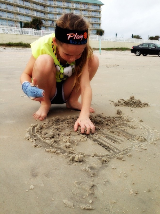http://www.extraordinarymommy.com/blog/wp-content/uploads/2014/01/Daytona-Beach-Delaney-Sand.jpg