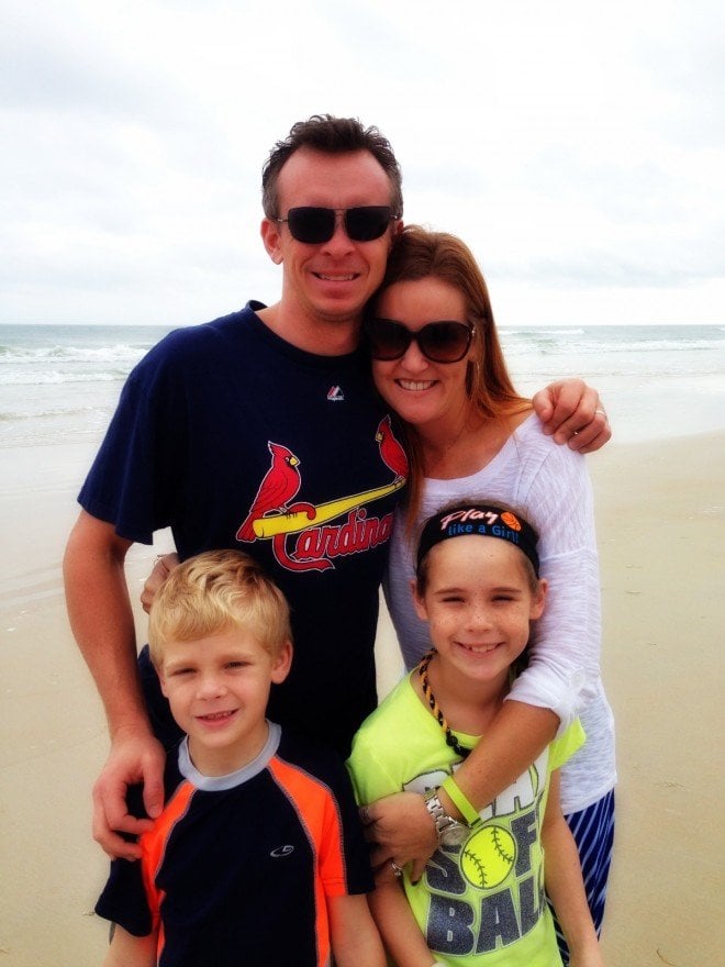 http://www.extraordinarymommy.com/blog/wp-content/uploads/2014/01/Daytona-Beach-Family.jpg