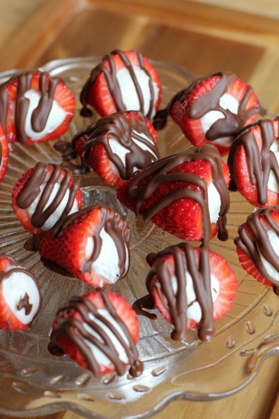 How to Host Summer Bridal and Baby Showers - Chocolate Drizzled Strawberries