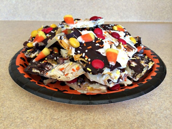 CornFlakes and Candy Halloween Bark