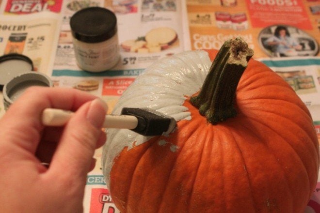 DIY Chalk Painted Pumpkins - easier than you think! 