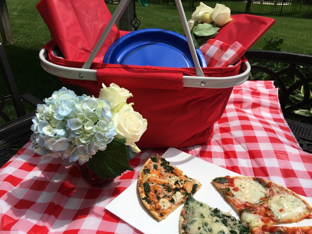 Simple Ways to Celebrate Memorial Day - Picnic