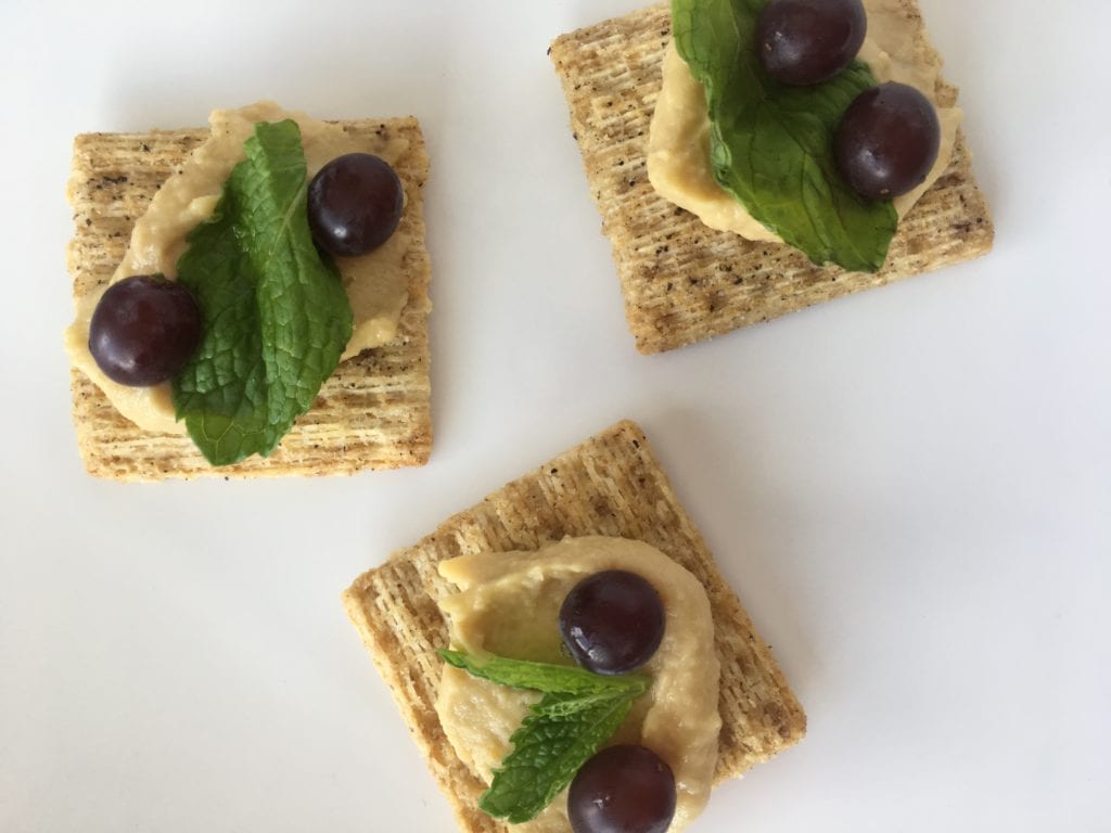 Whole Grain Back to School Snacks Your Kids Will Love - From the sweet to the salty...a little bit of goodness for every taste....Triscuit Hummus and Mint Snack