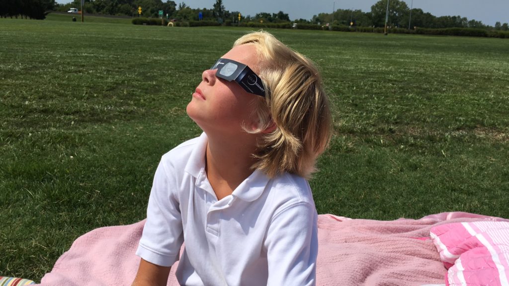 Experiencing the Solar Eclipse Path of Totality - Cooper was mesmerized