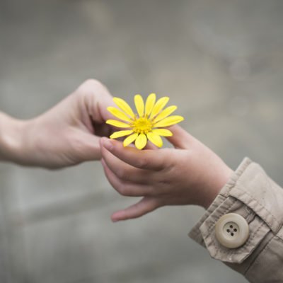 Spread Kindness: 32 Easy, Free things you can do TODAY