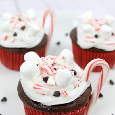 Hot Chocolate Holiday Cupcakes