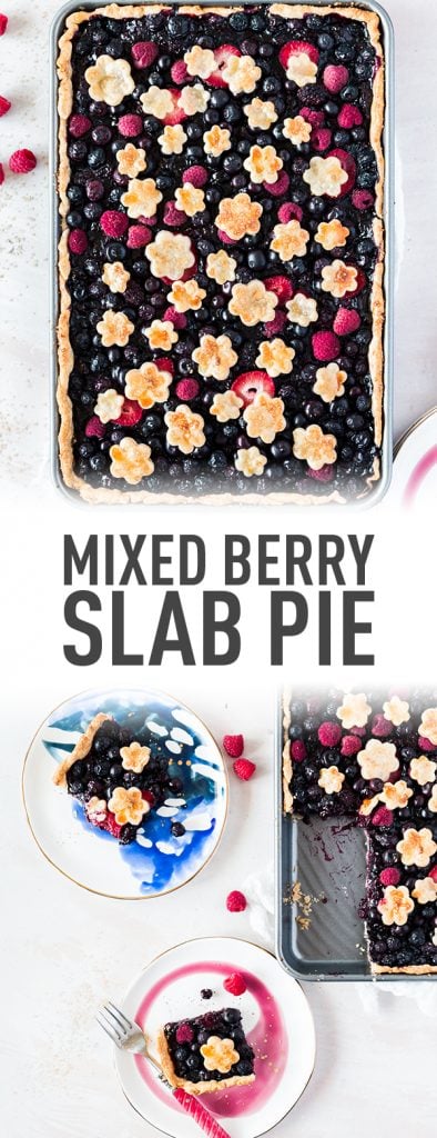 Perfect Recipe for Entertaining: Mixed Berry Slab Pie - Feeds 16 #recipe #partyrecipe #Entertaining #Springrecipe
