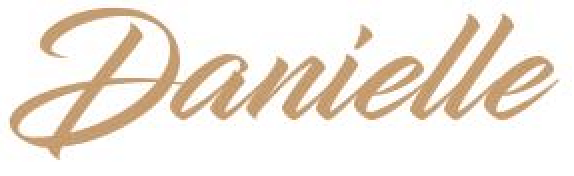 Danielle Signature