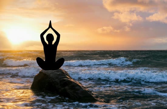 Breathe Like a Yogi: Tips for Learning to Meditate